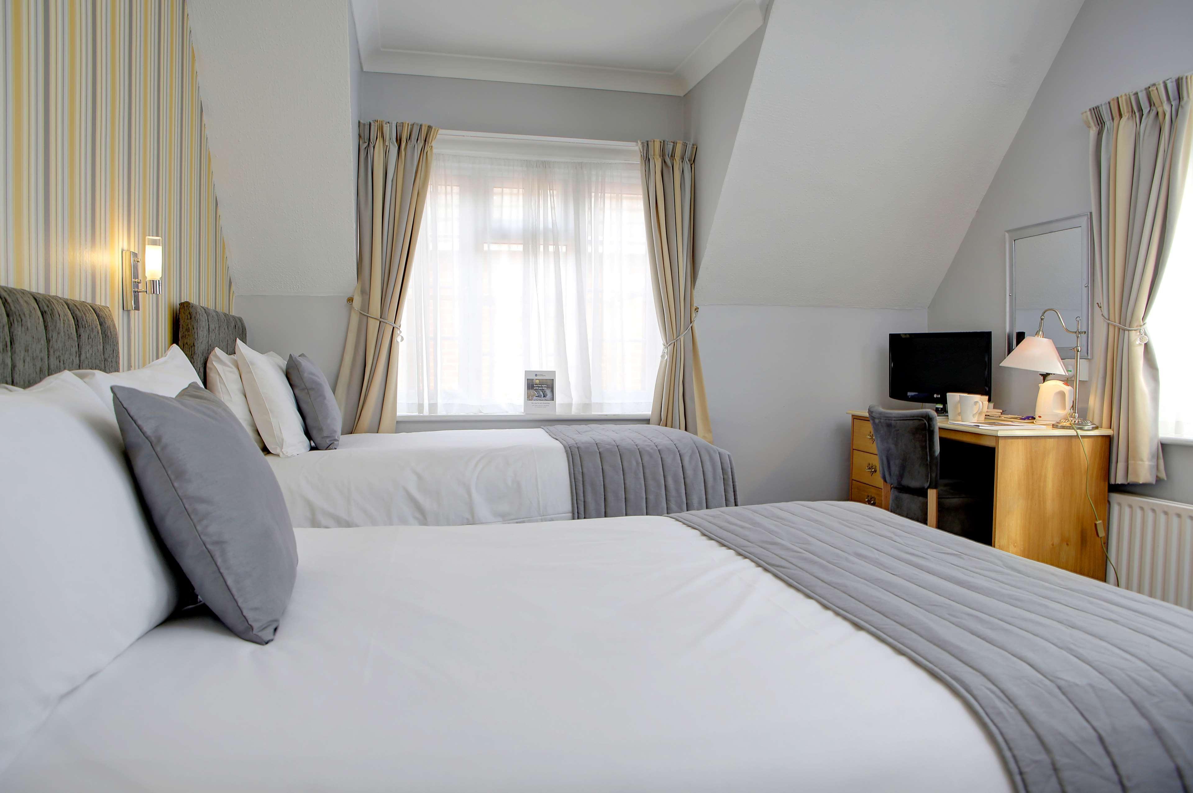 Best Western Reading Calcot Hotel Bagian luar foto
