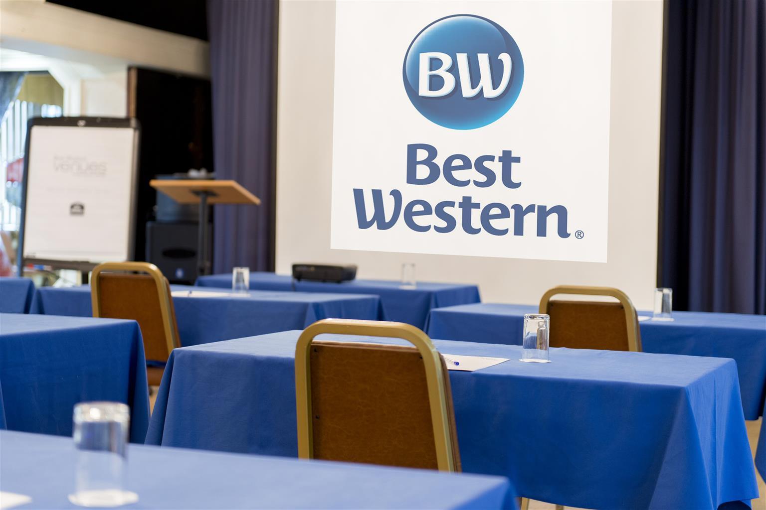Best Western Reading Calcot Hotel Bagian luar foto