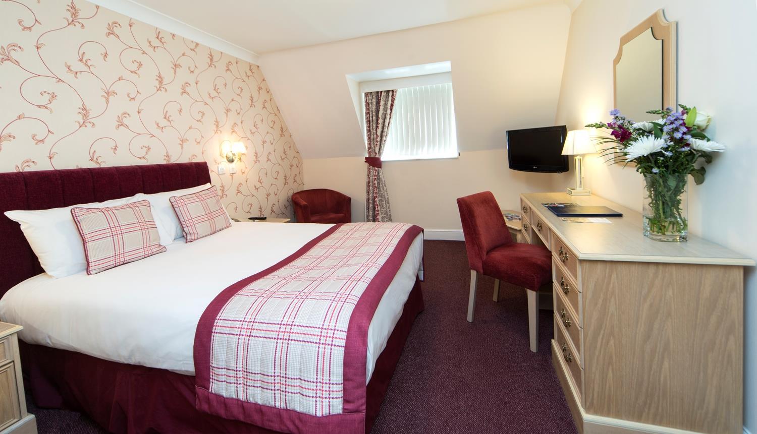 Best Western Reading Calcot Hotel Bagian luar foto
