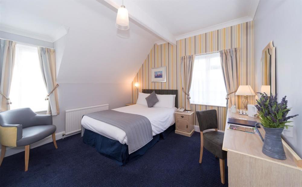 Best Western Reading Calcot Hotel Bagian luar foto